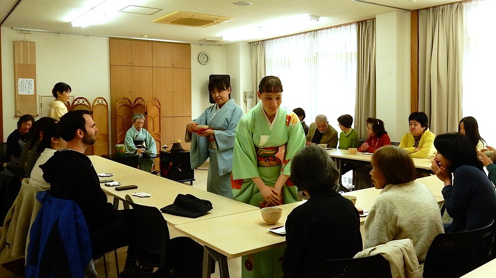 茶菓と抹茶のおもてなし