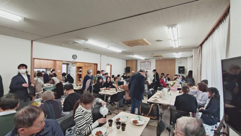 賑わう開場の様子